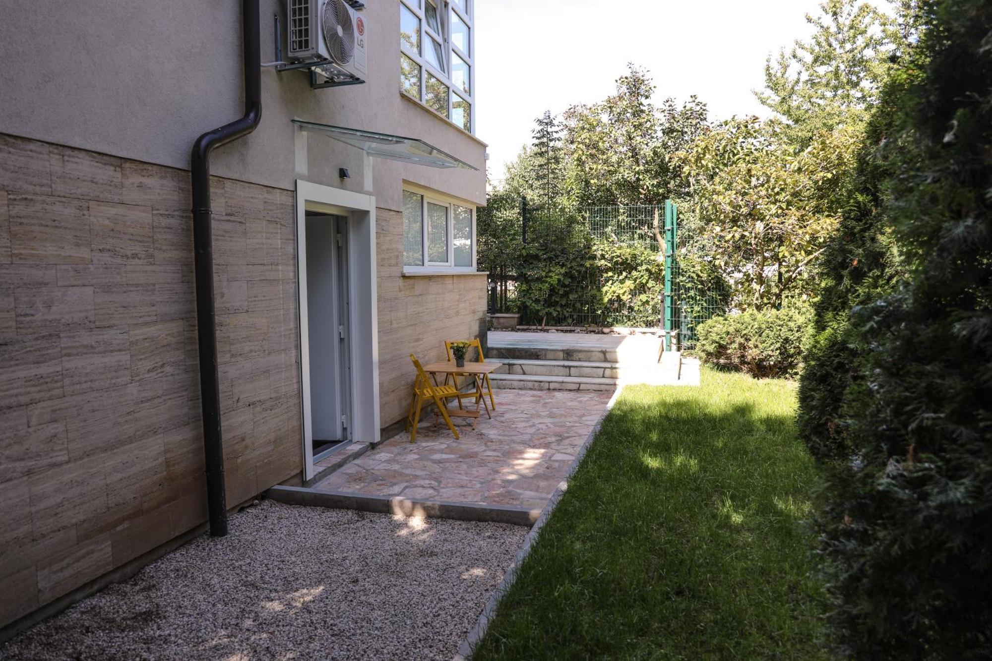 Studio Apartments Visit Point SJJ Exterior foto